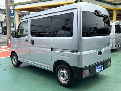 ハイゼットカーゴ(ダイハツ)中古車 後方