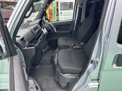 ハイゼットカーゴ(ダイハツ)中古車 前席内装