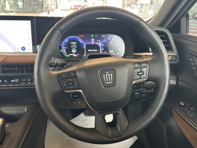 クラウンクロスオーバー(トヨタ)中古車 内外装写真