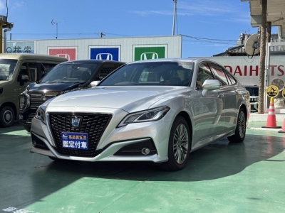 クラウンハイブリッド(トヨタ)中古車 前方