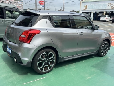 スイフトスポーツ(スズキ)中古車 内外装写真他２