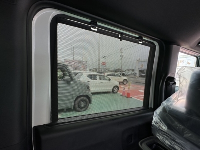 新型N-BOX(ホンダ)届出済未使用車 内外装写真他