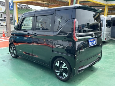 ルークス(ニッサン)中古車 後方