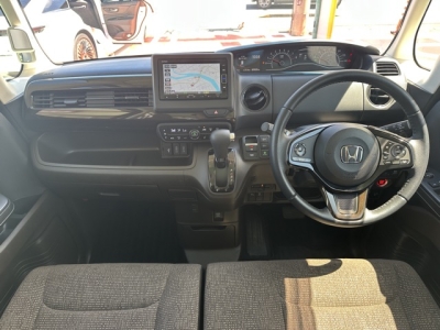 N-BOX(ホンダ)中古車 内外装写真