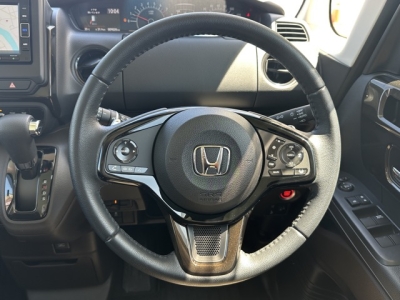 N-BOX(ホンダ)中古車 内外装写真他