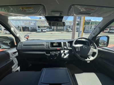 ボンゴブローニィバン(マツダ)登録済未使用車 内外装写真他