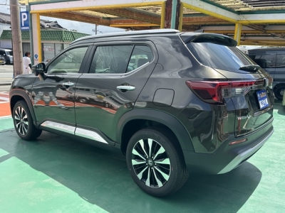 WR-V(ホンダ)登録済未使用車 後方
