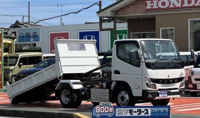 キャンター(三菱)登録済未使用車 全体