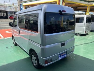 ハイゼットカーゴ(ダイハツ)中古車 後方