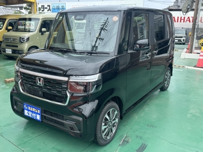 新型N-BOX(ホンダ)届出済未使用車 前方