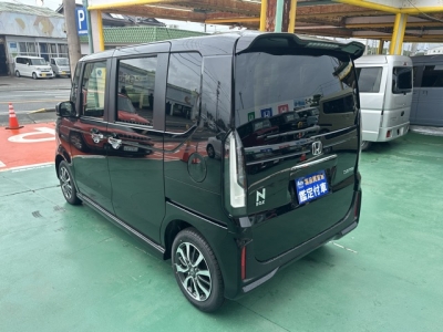 新型N-BOX(ホンダ)届出済未使用車 後方