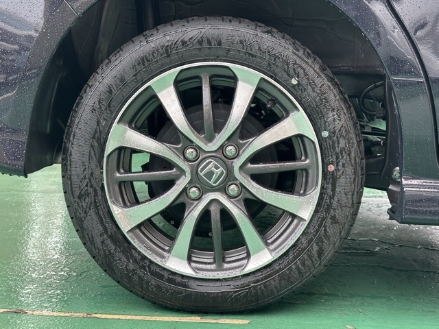 N-BOX(ホンダ)届出済未使用車 12