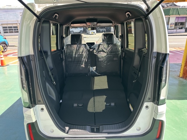 N-BOX(ホンダ)中古車 9