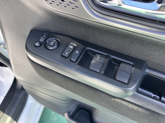 N-BOX(ホンダ)中古車 12