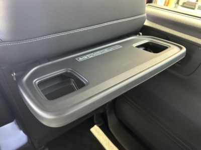 新型N-BOX(ホンダ)中古車 内外装写真他１