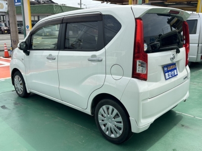 ムーヴ(ダイハツ)中古車 後方