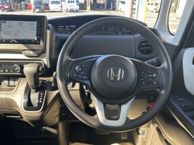 N-BOX(ホンダ)中古車 内外装写真