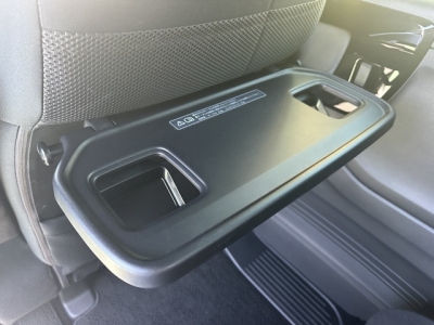 N-BOXカスタム(ホンダ)中古車 内外装写真