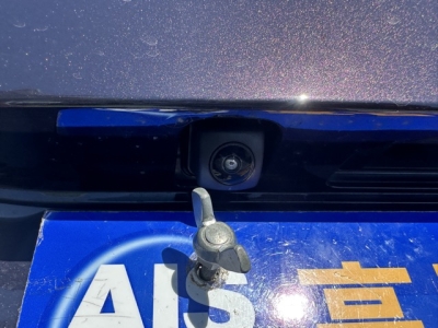 新型N-BOX(ホンダ)届出済未使用車 内外装写真他1