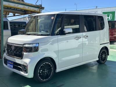 新型N-BOX(ホンダ)届出済未使用車 前方