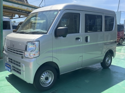 エブリイバンのＯＥＭ(スズキ)届出済未使用車 前方