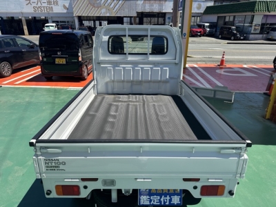 NT100クリッパー(ニッサン)中古車 内外装写真
