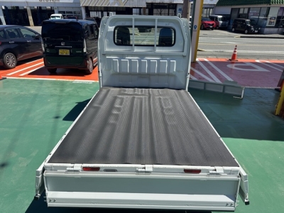 キャリイトラックのOEM(スズキ)中古車 内外装写真他
