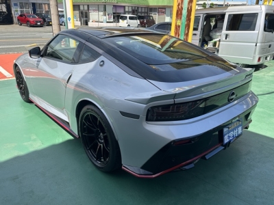 フェアレディZ(ニッサン)中古車 後方