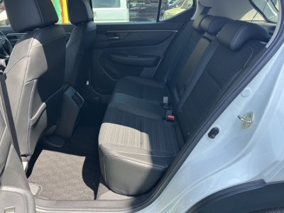WR-V(ホンダ)中古車 後席内装