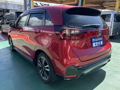 フィット(ホンダ)中古車 後方