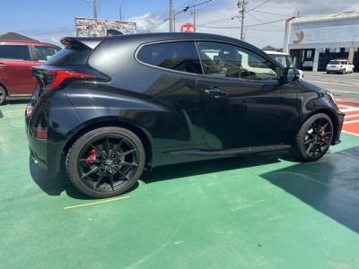 GRヤリス(トヨタ)中古車 内外装写真他２