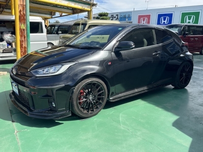 GRヤリス(トヨタ)中古車 前方