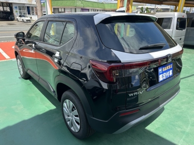 WR-V(ホンダ)登録済未使用車 後方