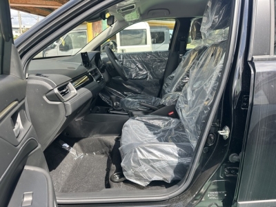 WR-V(ホンダ)登録済未使用車 前席内装