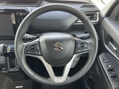 ソリオ(スズキ)中古車 内外装写真他１