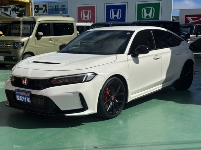 シビック(ホンダ)登録済未使用車 前方