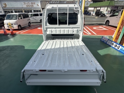 キャリイトラック(スズキ)中古車 内外装写真他