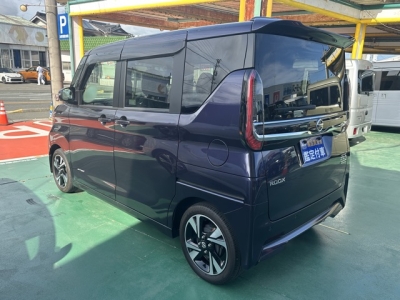 ルークス(ニッサン)中古車 後方
