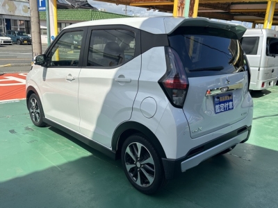 eKクロス(三菱)中古車 後方