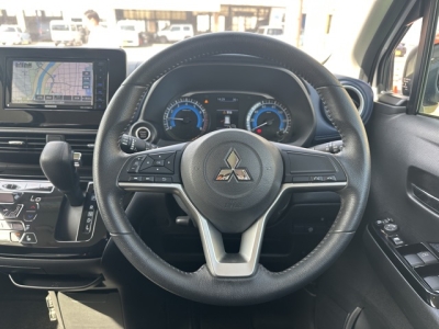 eKクロス(三菱)中古車 内外装写真