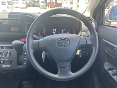 ミライース(ダイハツ)中古車 内外装写真
