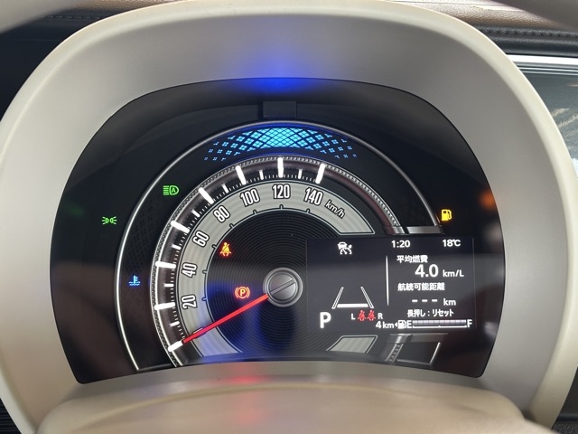 ワゴンRスマイル(スズキ)新車見本展示無 19