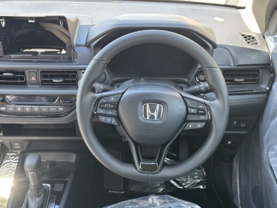 WR-V(ホンダ)登録済未使用車 内外装写真