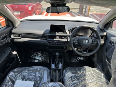 WR-V(ホンダ)登録済未使用車 内外装写真