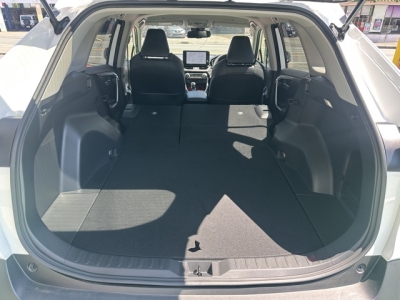 ＲＡＶ４(トヨタ)中古車 内外装写真他２
