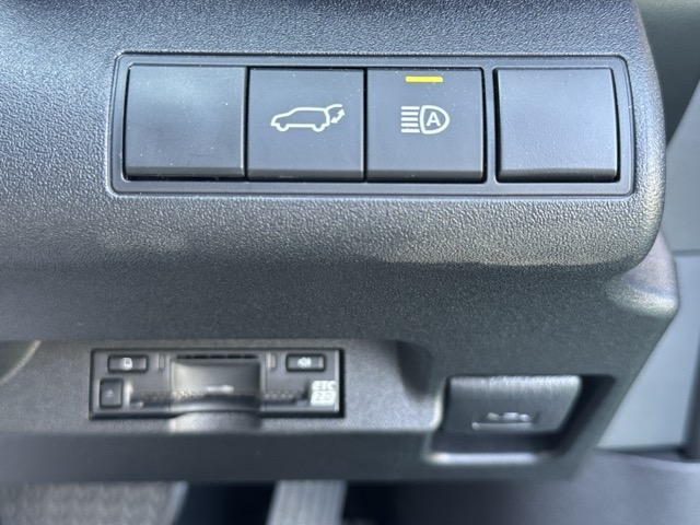 bZ4X(トヨタ)中古車 13