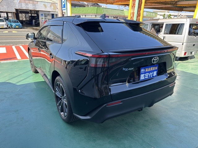 bZ4X(トヨタ)中古車 2