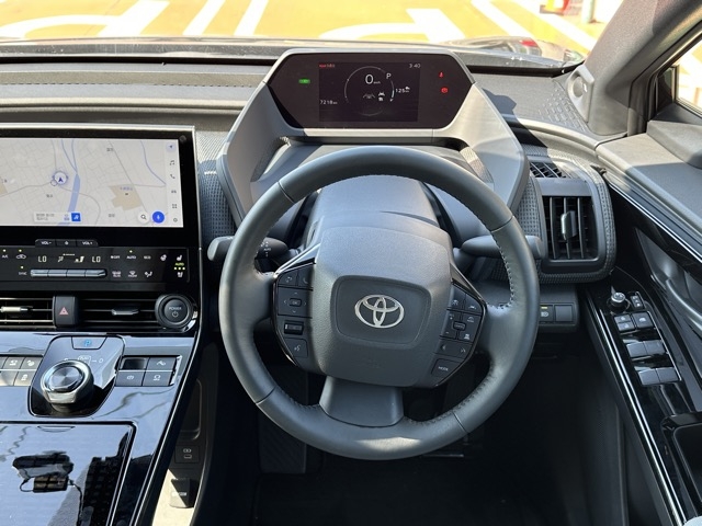 bZ4X(トヨタ)中古車 6