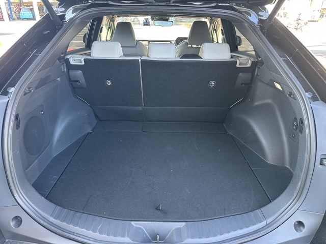bZ4X(トヨタ)中古車 7
