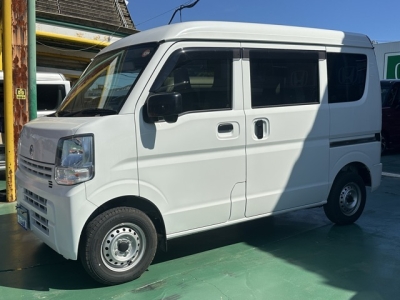 エブリイバンのOEM(スズキ)中古車 前方